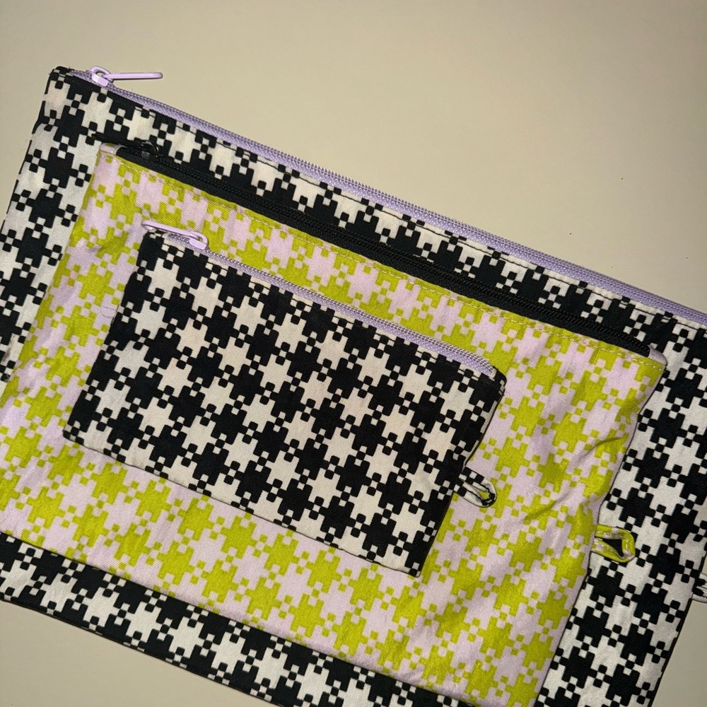 Go Pouch Set - Black Pistachio Pixel Gingham